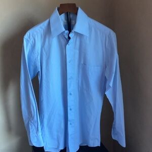 Elegant Light Blue Dress Shirt for Men
